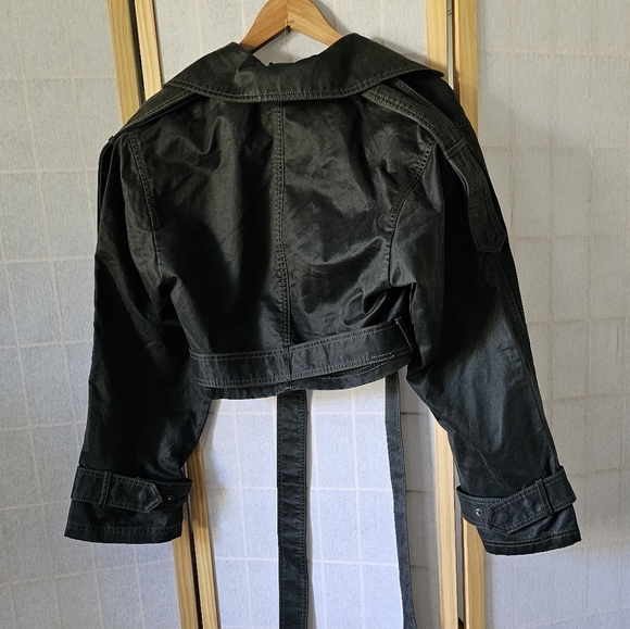 Zara Cropped Waxed Trench Coat - Picture 8 of 9